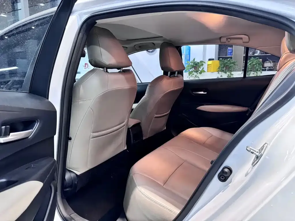 Toyota Corolla 2021 из CN, фото 6
