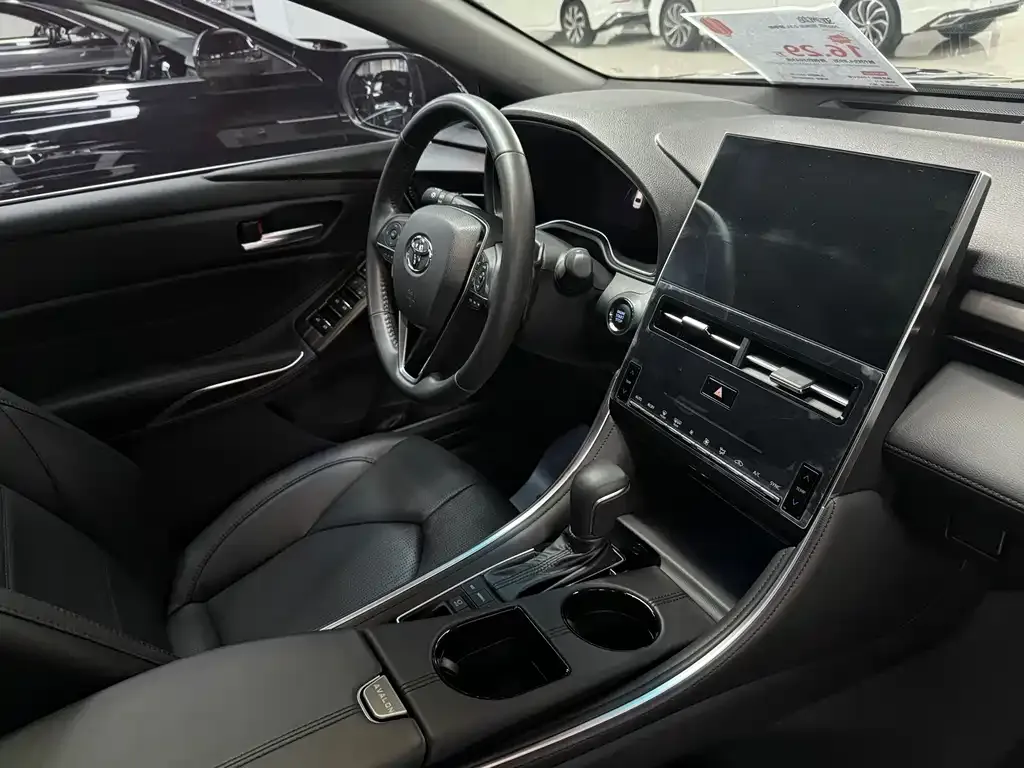 Toyota Avalon 2024 из CN, фото 3