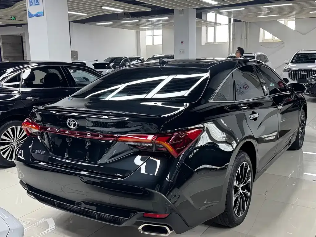 Toyota Avalon 2024 из CN, фото 5
