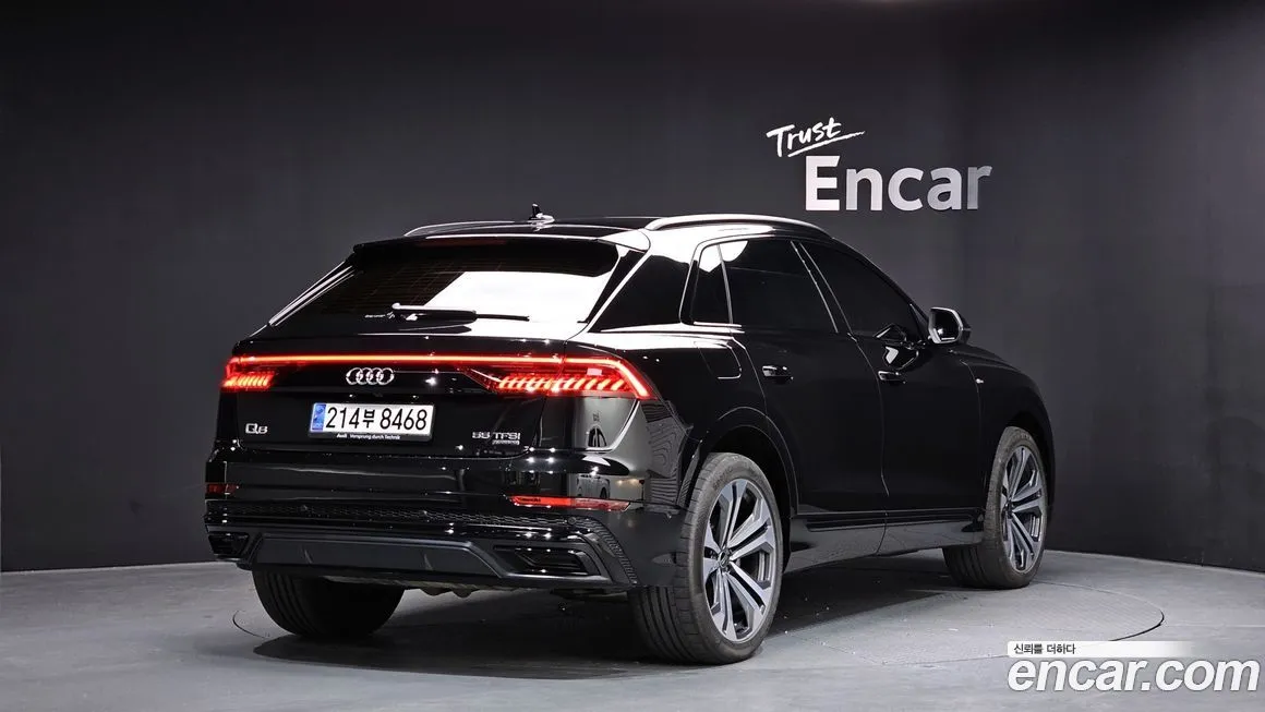 Audi Q8 2023 из KR, фото 2