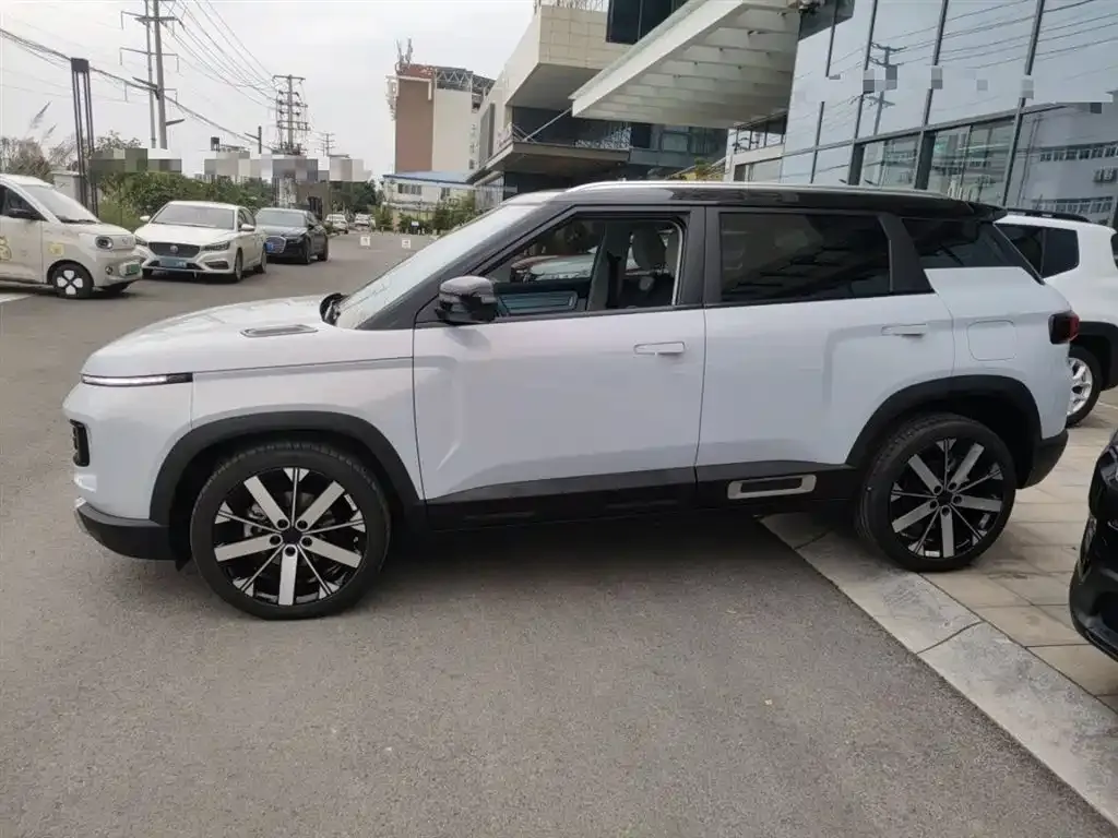 Geely Icon 2023 из CN, фото 5