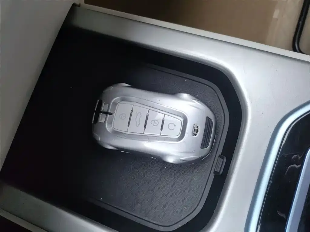 Geely Icon 2023 из CN, фото 9