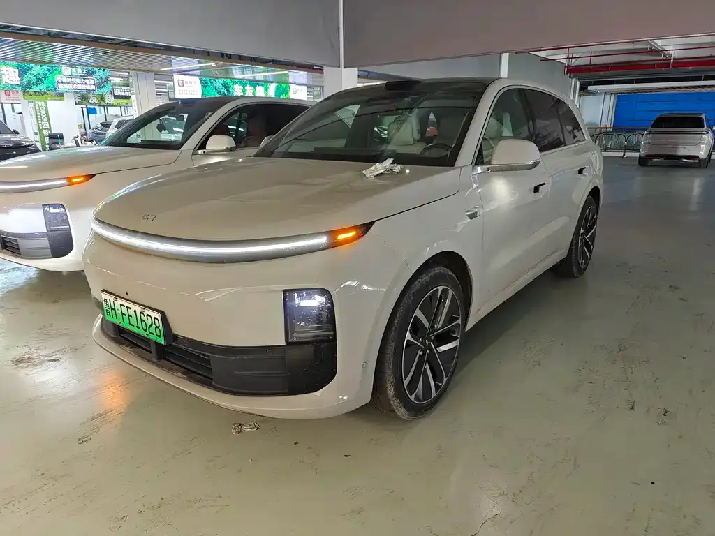Li Auto L6 2024 из CN, фото 1