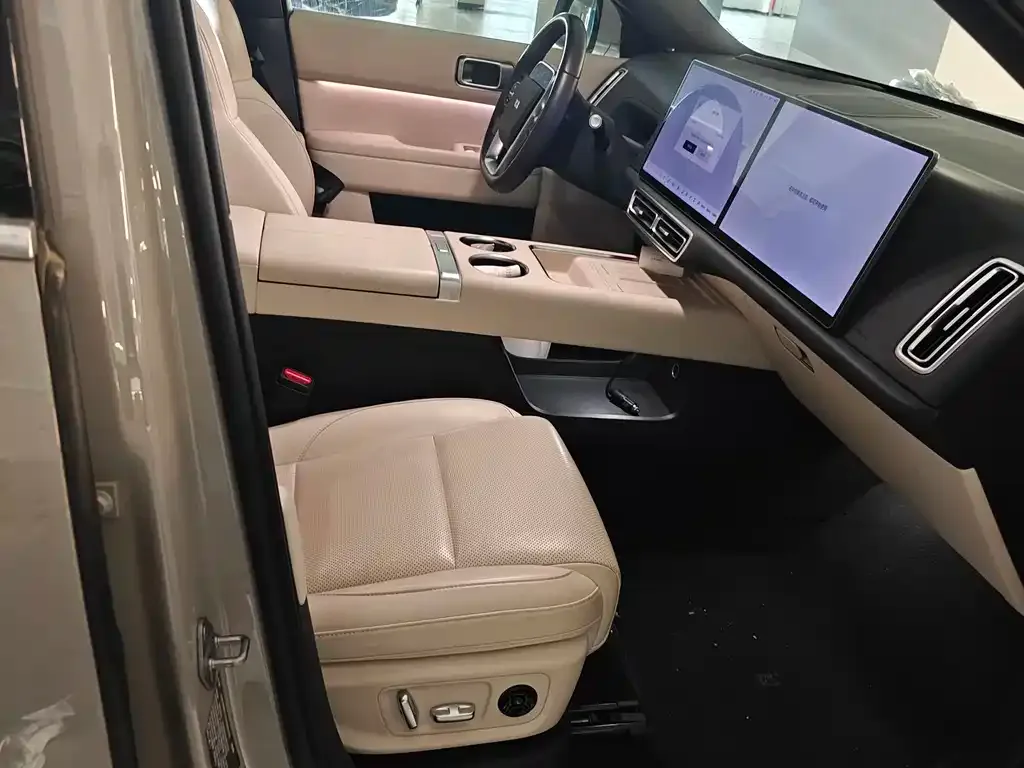 Li Auto L6 2024 из CN, фото 4