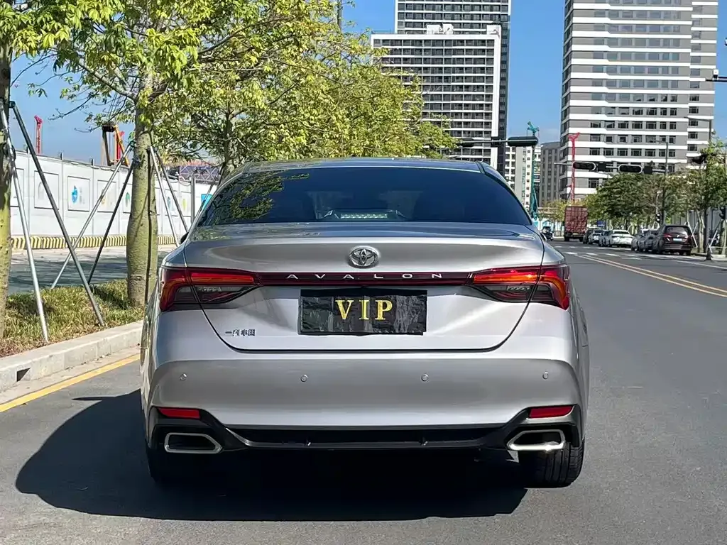Toyota Avalon 2021 из CN, фото 10