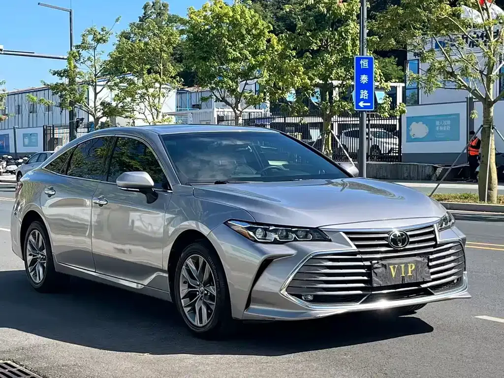 Toyota Avalon 2021 из CN, фото 3