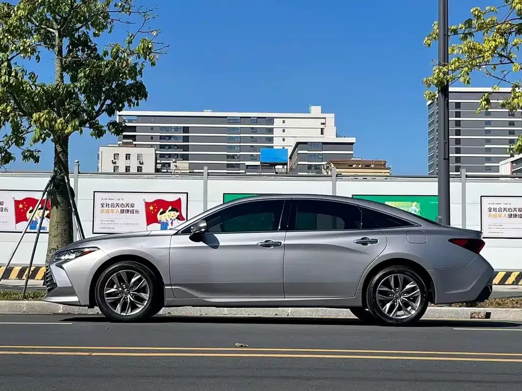 Toyota Avalon 2021 из CN, фото 4