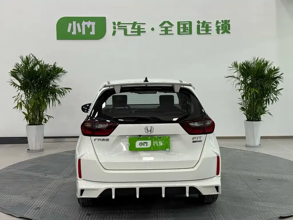 Honda Fit — фото 6