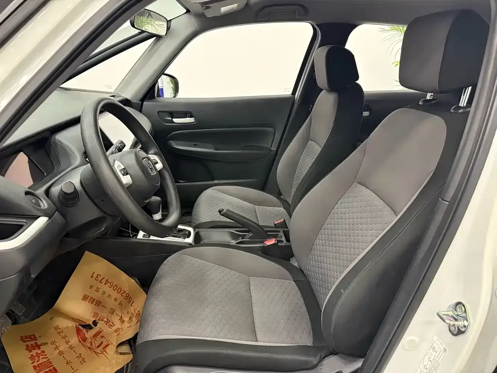 Honda Fit — фото 9