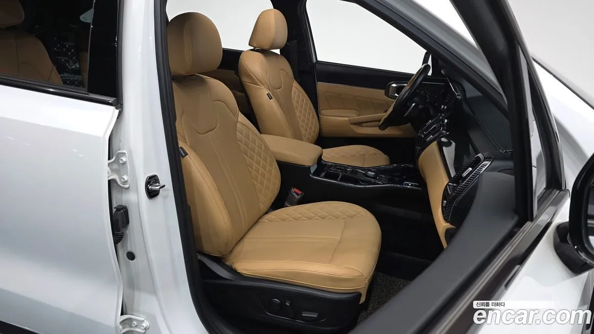 Kia Sorento — фото 10
