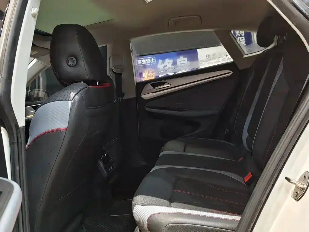 Volkswagen Lamando 2023 из CN, фото 10