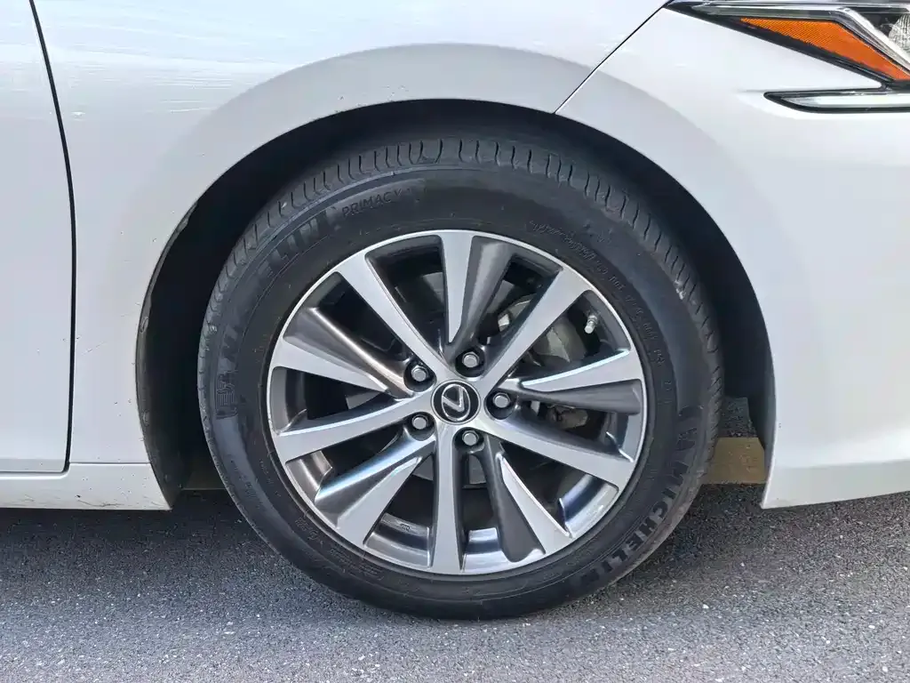 Lexus ES 2021 из CN, фото 7