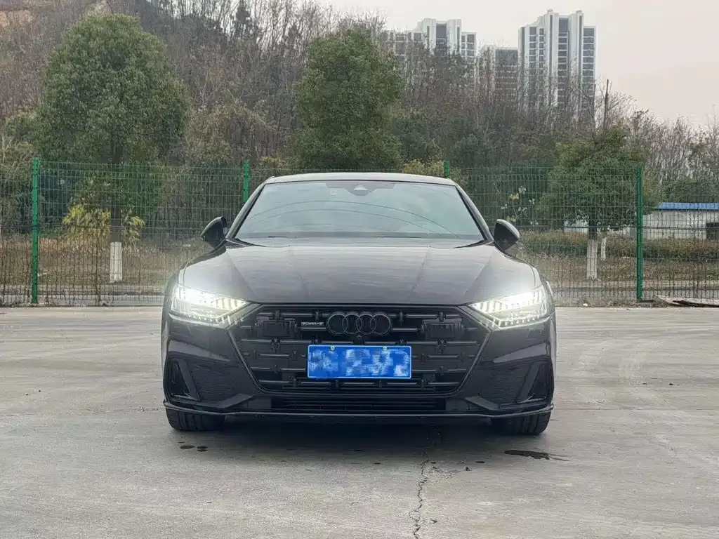 Audi A7L 2024 из CN, фото 2