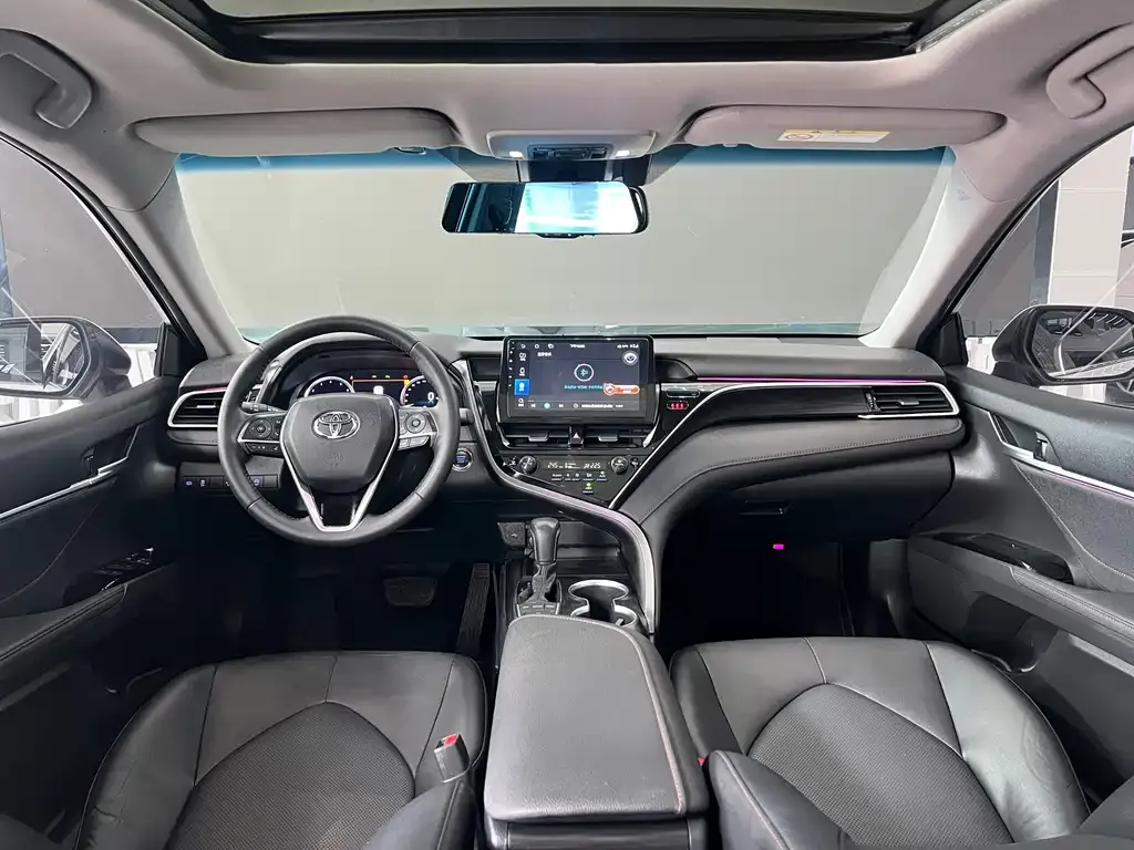 Toyota Camry 2022 из CN, фото 10
