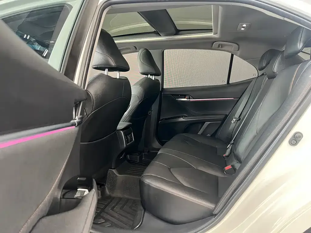 Toyota Camry 2022 из CN, фото 6