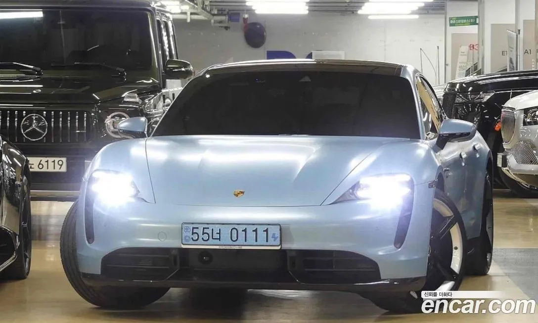 Porsche Taycan