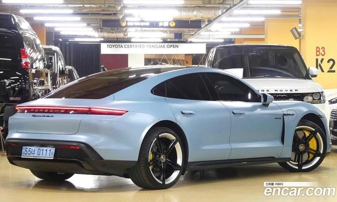 Porsche Taycan 2023 из KR, фото 3