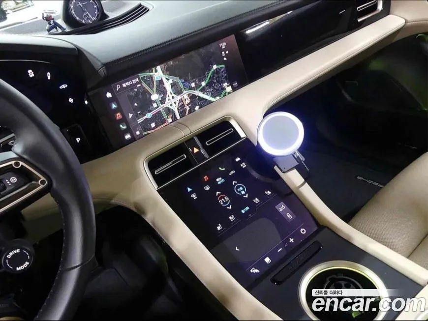Porsche Taycan 2023 из KR, фото 7