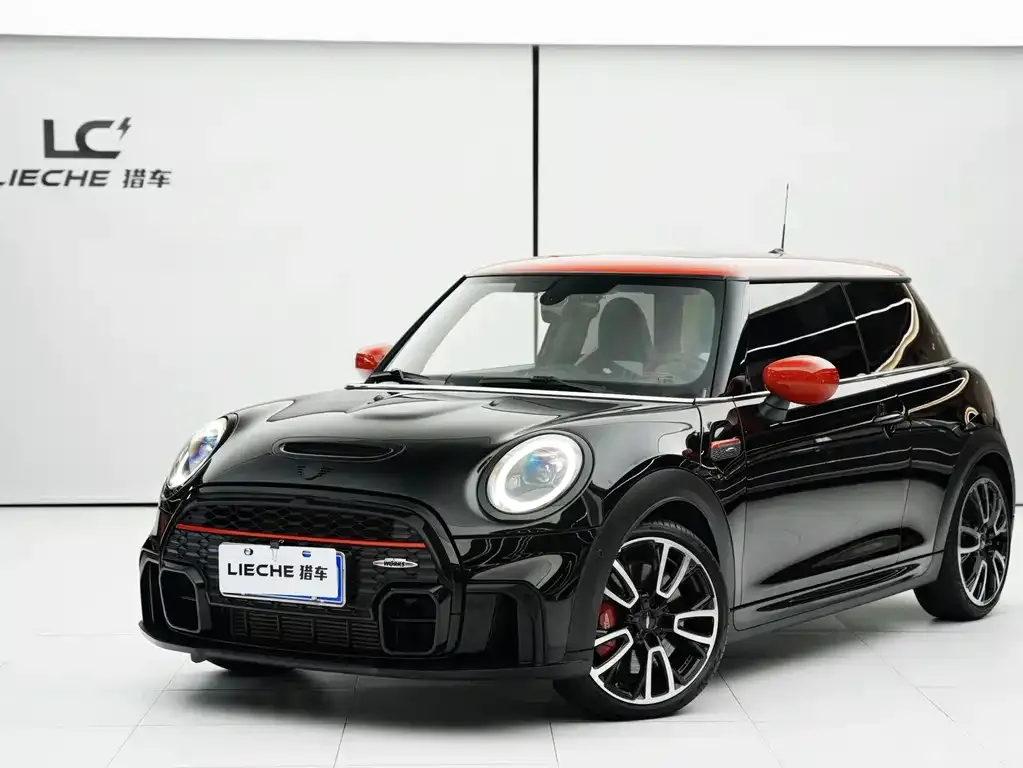 MINI JCW (John Cooper Works) 2022 из CN, фото 1