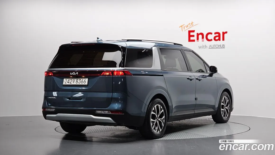 Kia Carnival 2022 из KR, фото 2