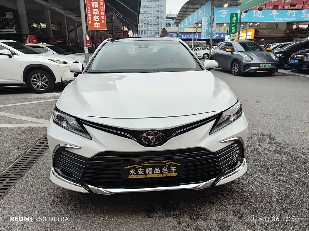 Toyota Camry 2024 из CN, фото 2