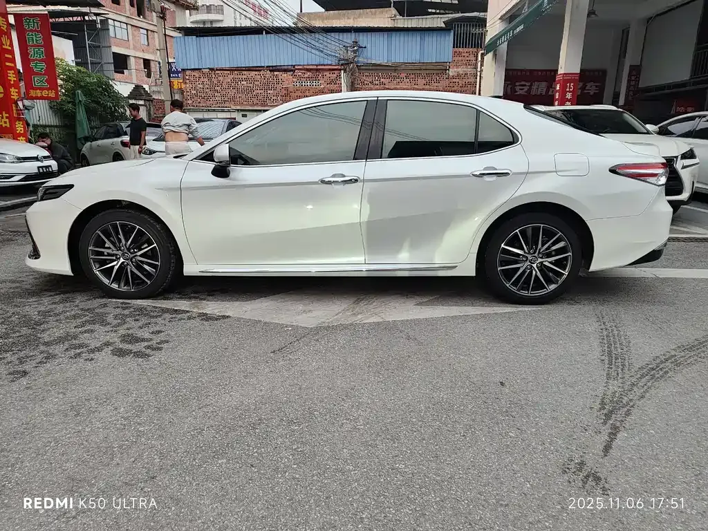 Toyota Camry 2024 из CN, фото 8