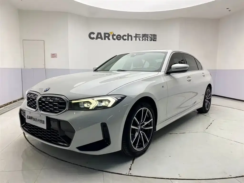 BMW 3 Series 2023 из CN, фото 1