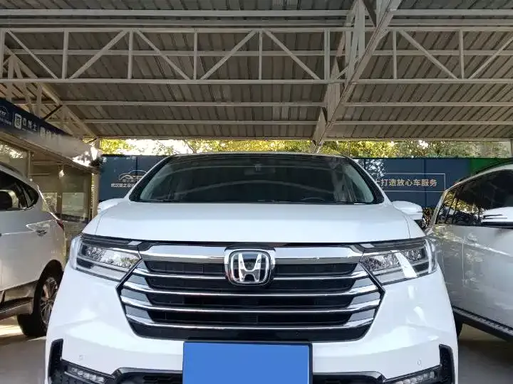 Honda Odyssey 2022 из CN, фото 2