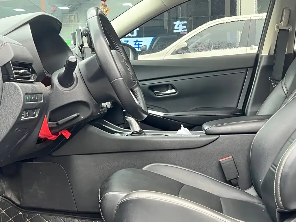 Nissan Sylphy 2023 из CN, фото 10