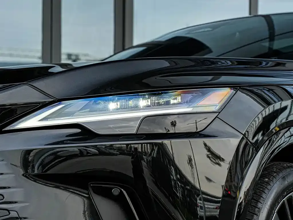Lexus RX — фото 9