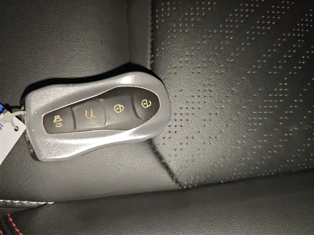 Geely Xingyue S — фото 9