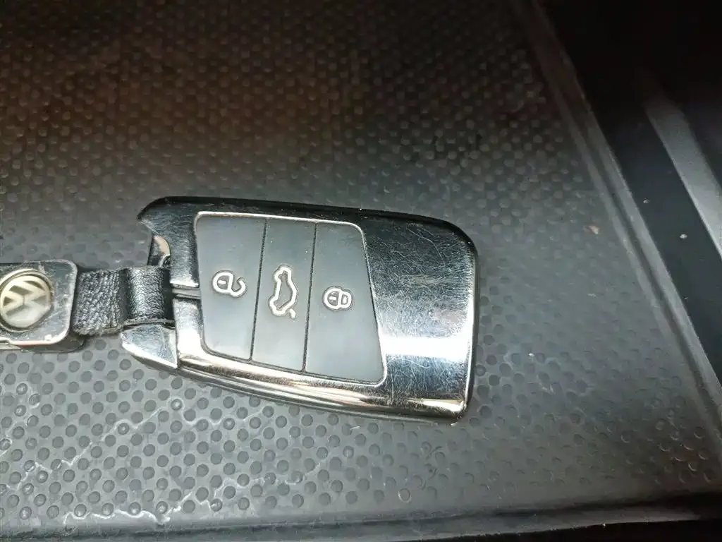 Volkswagen Passat 2022 из CN, фото 9