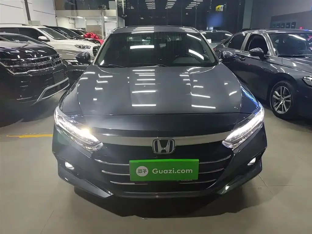 Honda Accord — фото 3