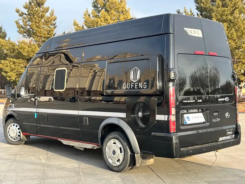Ford Transit Custom — фото 6