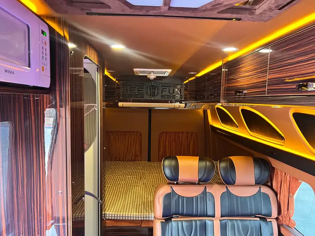 Ford Transit Custom — фото 9