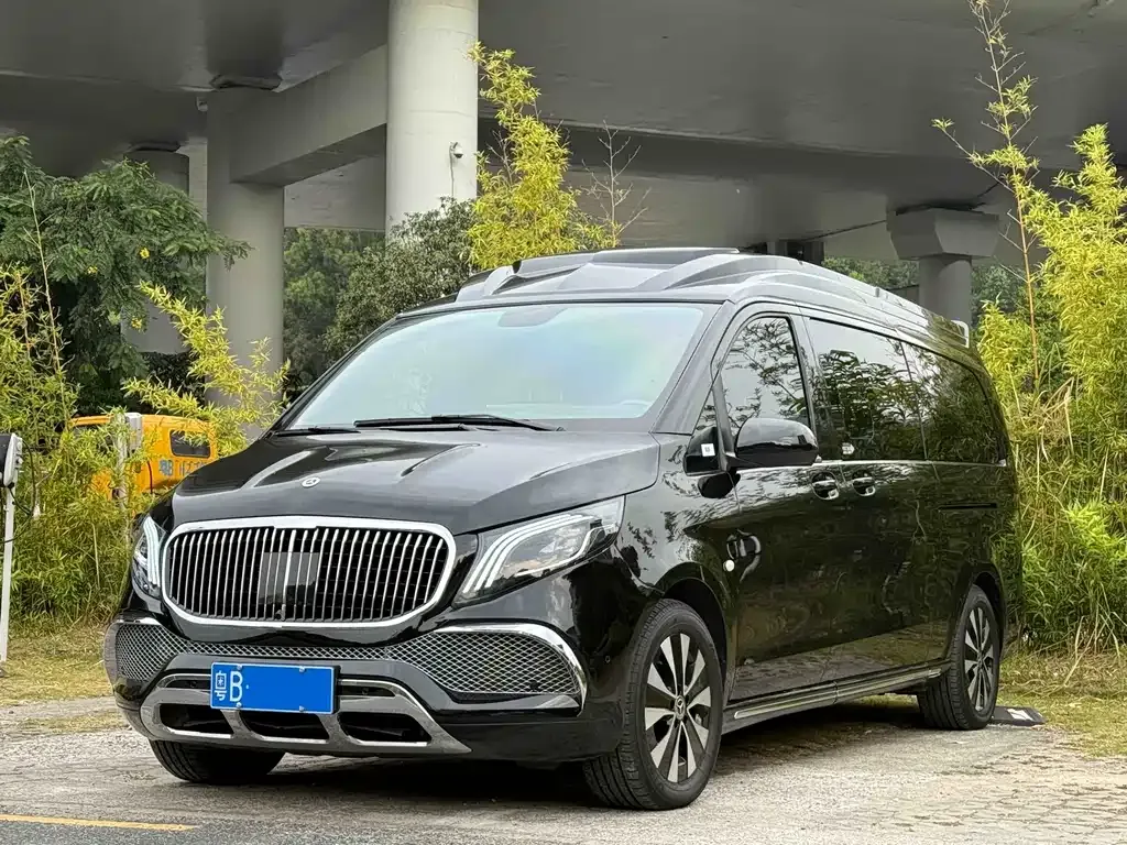 Mercedes-Benz Vito — фото 1