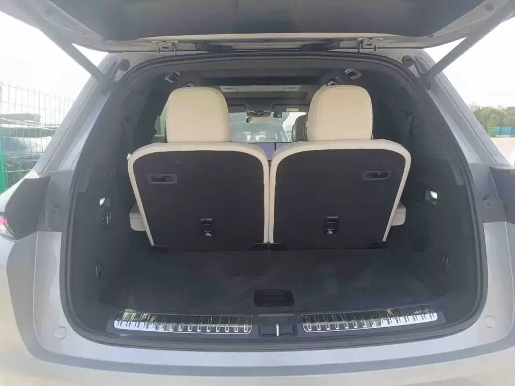 Li Auto L8 2024 из CN, фото 7