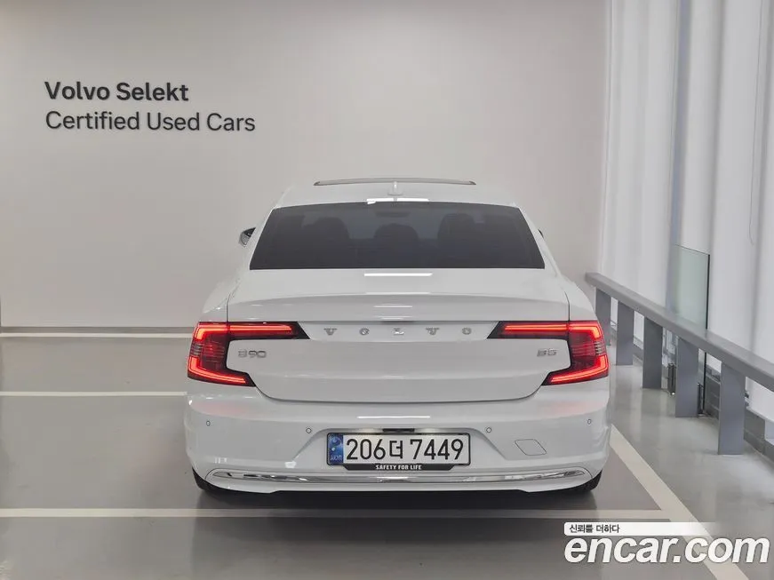 Volvo S90 — фото 4