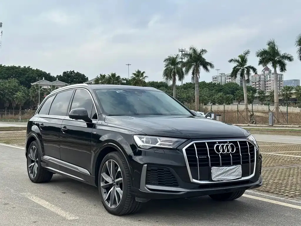 Audi Q7 — фото 3