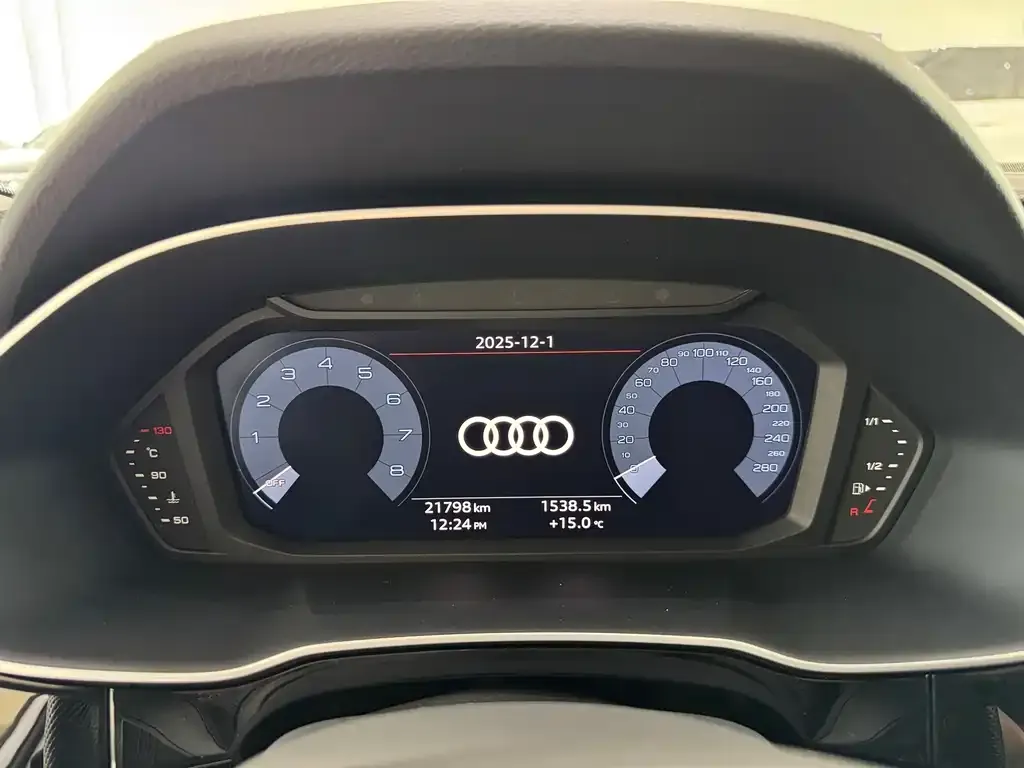 Audi Q3 Sportback — фото 4