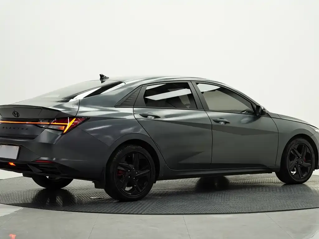 Hyundai Elantra 2023 из CN, фото 5