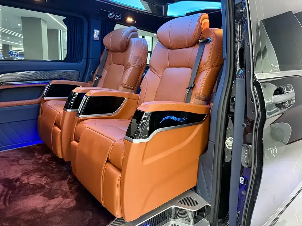 Mercedes-Benz Vito 2023 из CN, фото 10
