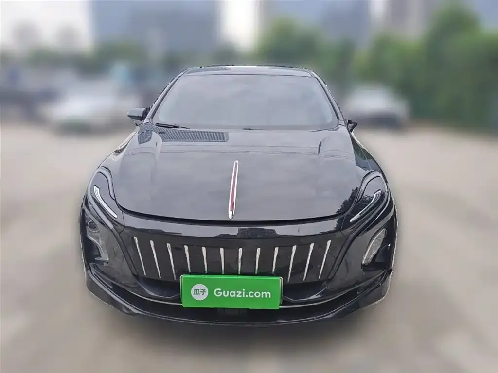 Hongqi E-QM5 — фото 3