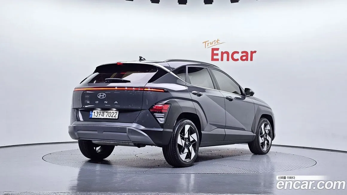 Hyundai Kona — фото 2