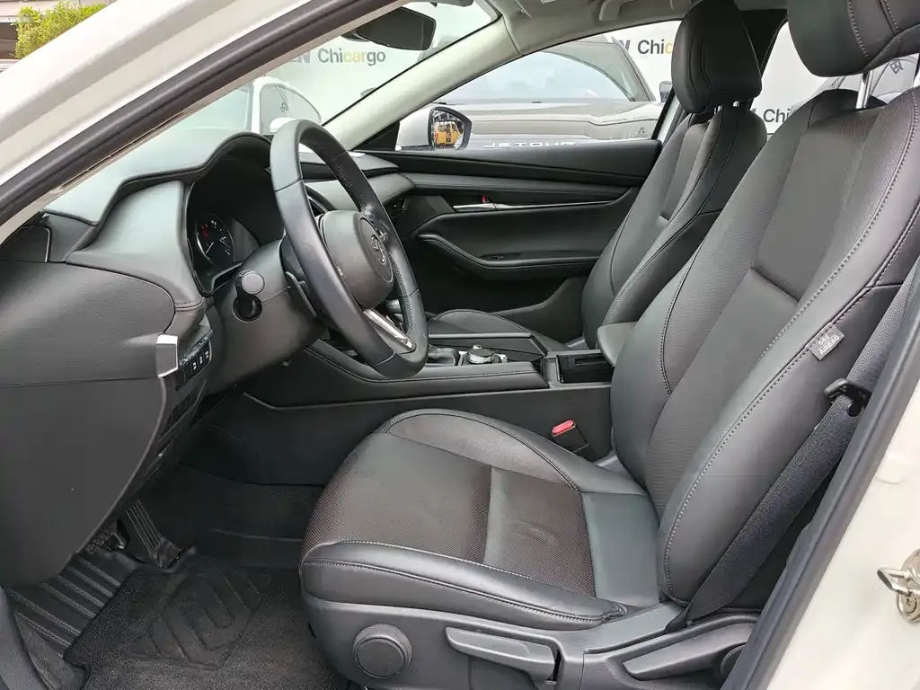 Mazda 3 Axela 2022 из CN, фото 6