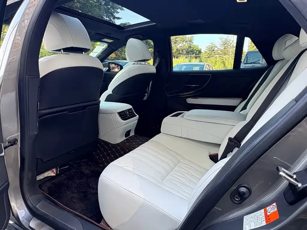 Lexus LS 2022 из CN, фото 5