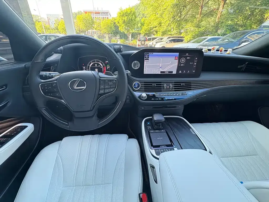 Lexus LS 2022 из CN, фото 6