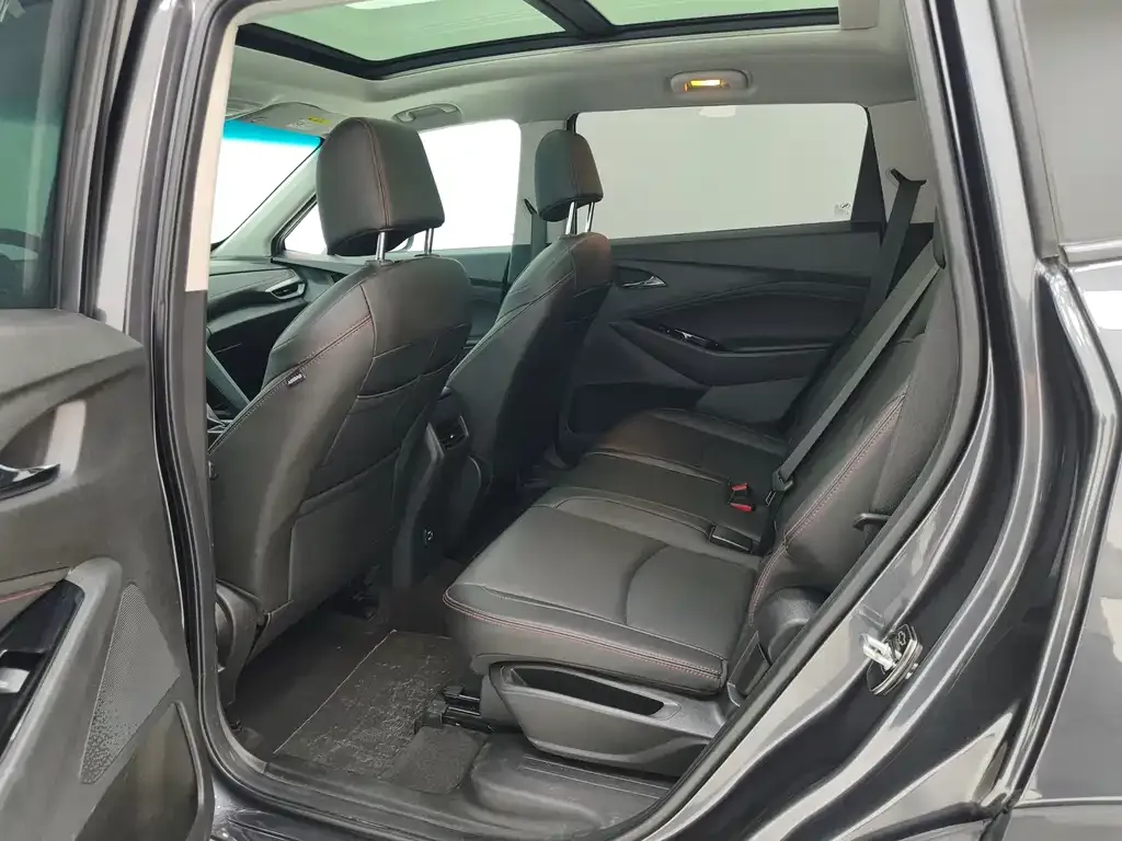 Chevrolet Volando 2023 из CN, фото 8