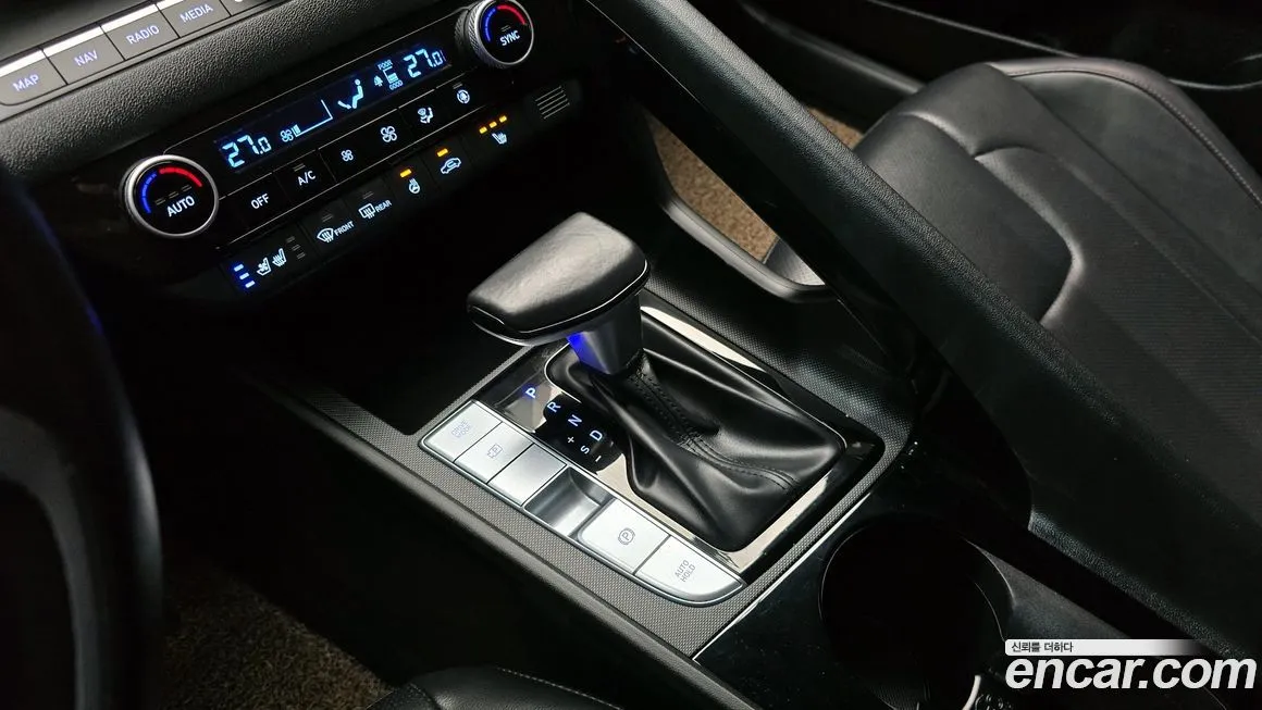 Hyundai AVANTE — фото 9