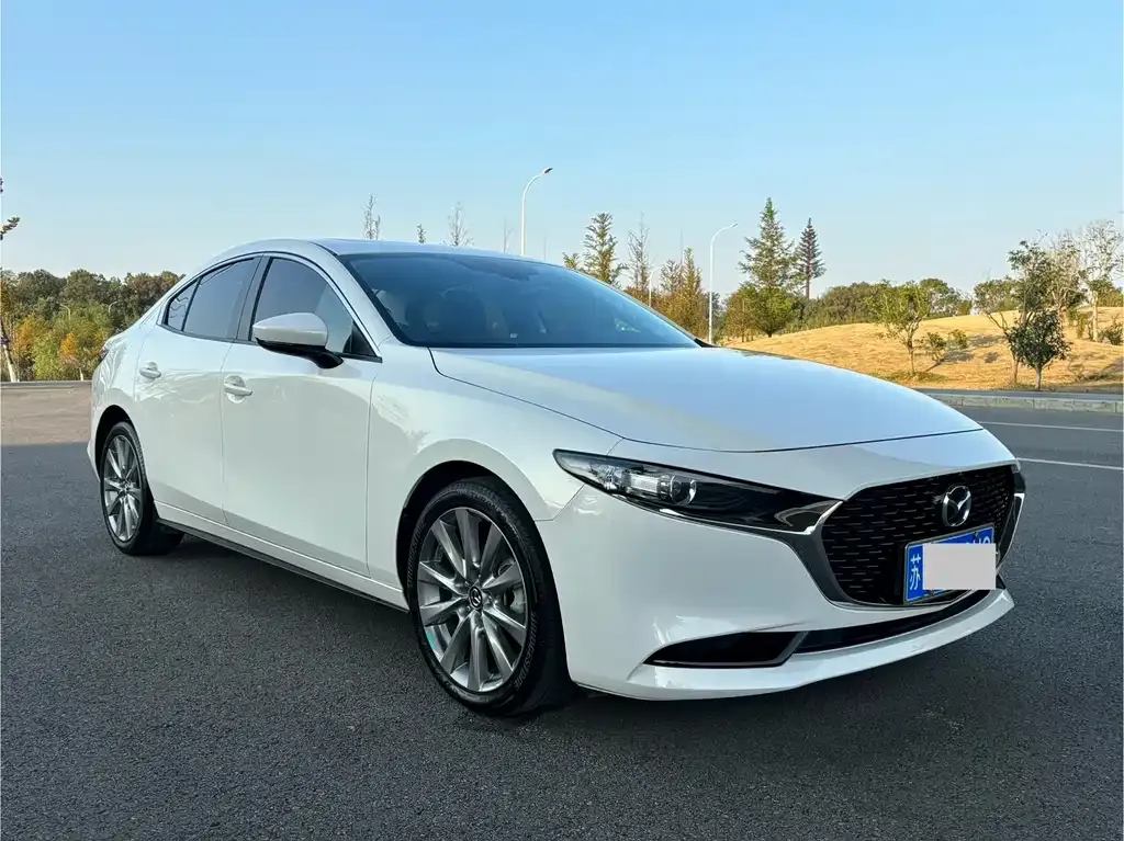 Mazda 3 Axela 2024 из CN, фото 3